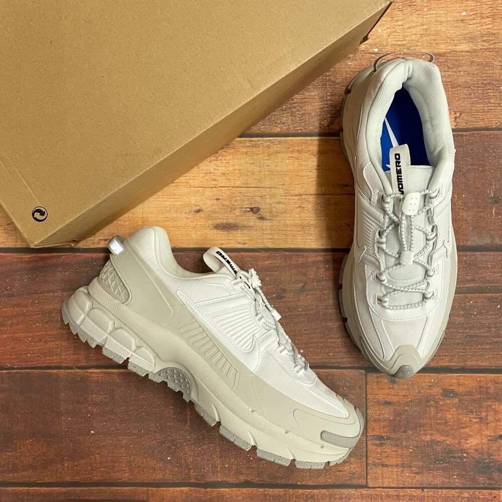 Nike Women's Zoom Vomero Roam "Summit White" Running Shoes